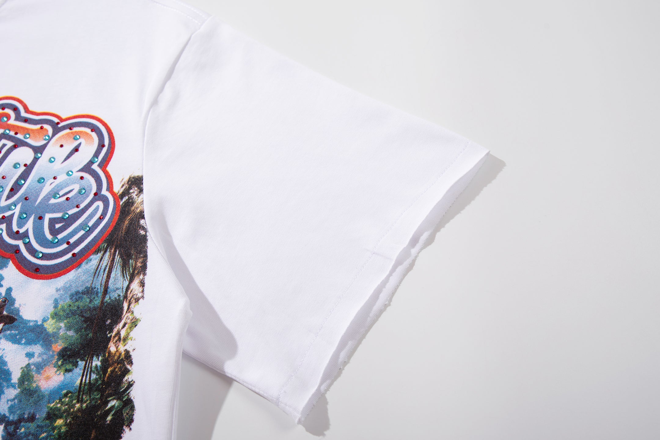 MAJESTIK Jungle Skull Vintage Graphic T‑Shirt