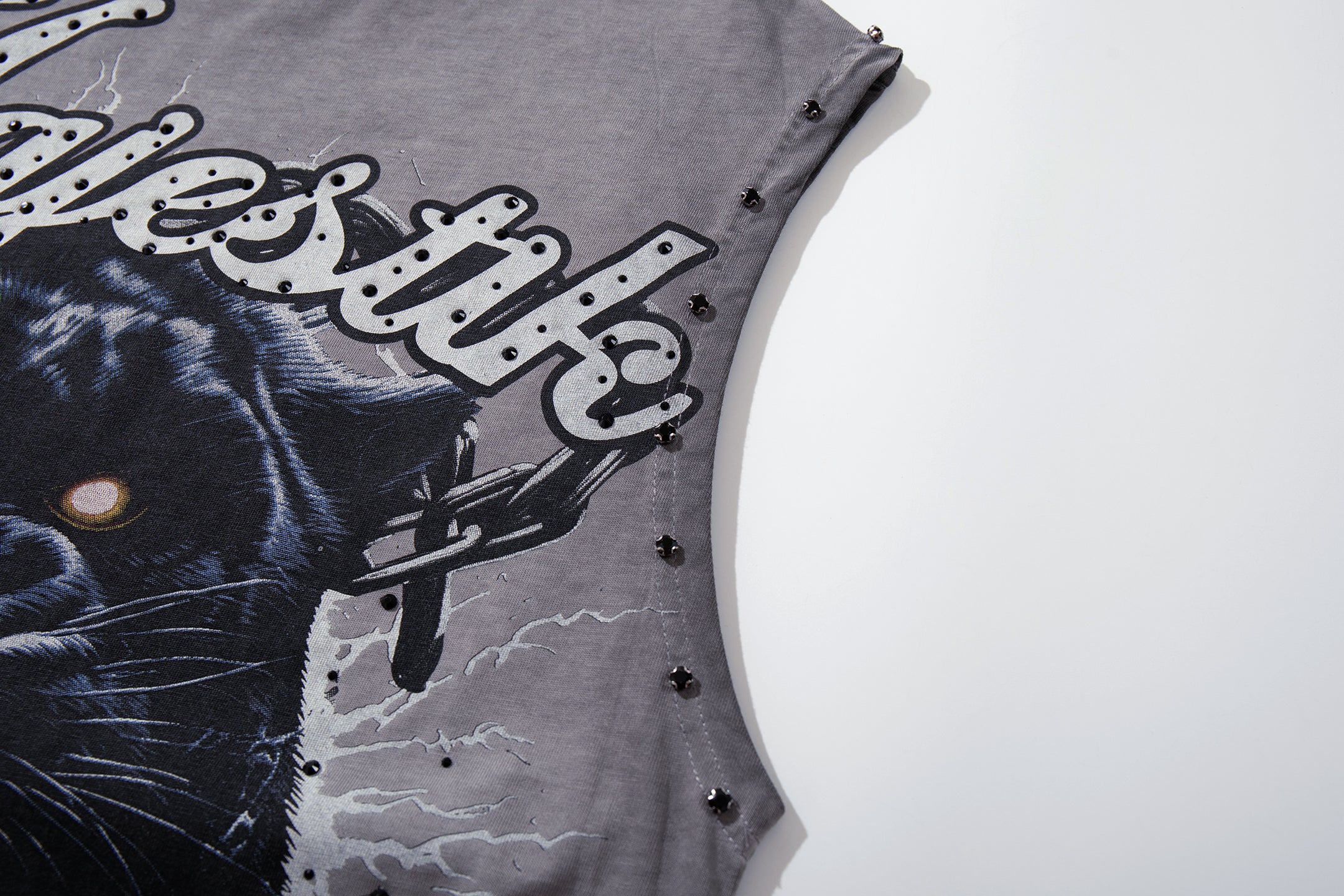MAJESTIK Black Panther Graphic Tank Top