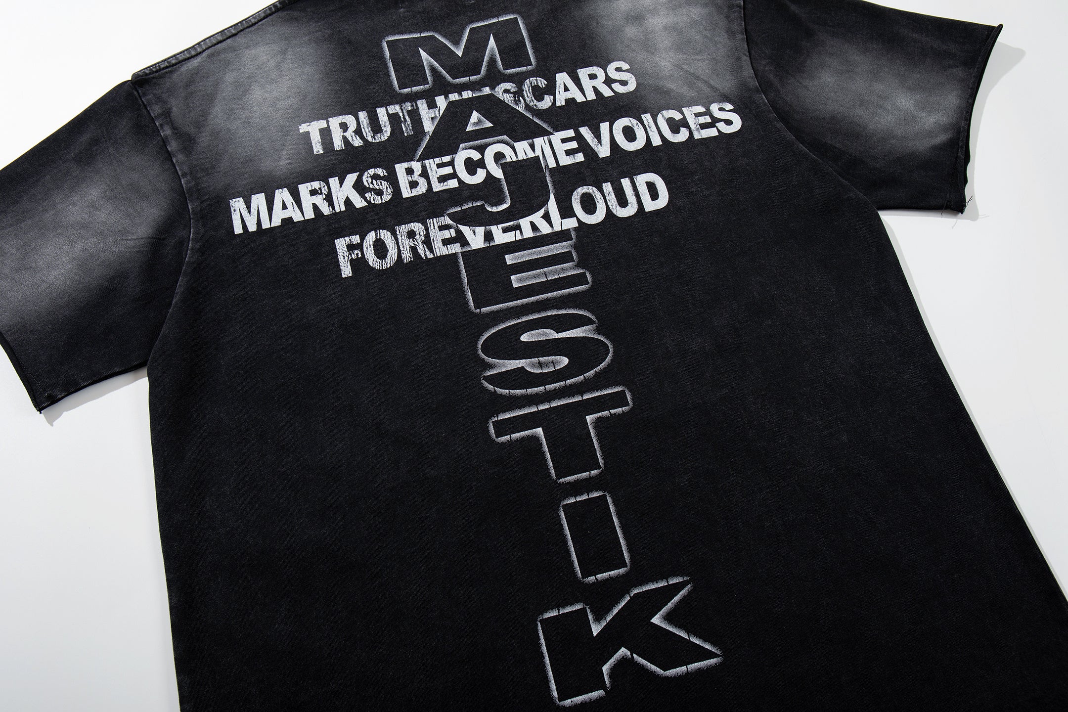 MAJESTIK Desires Vintage T‑Shirt