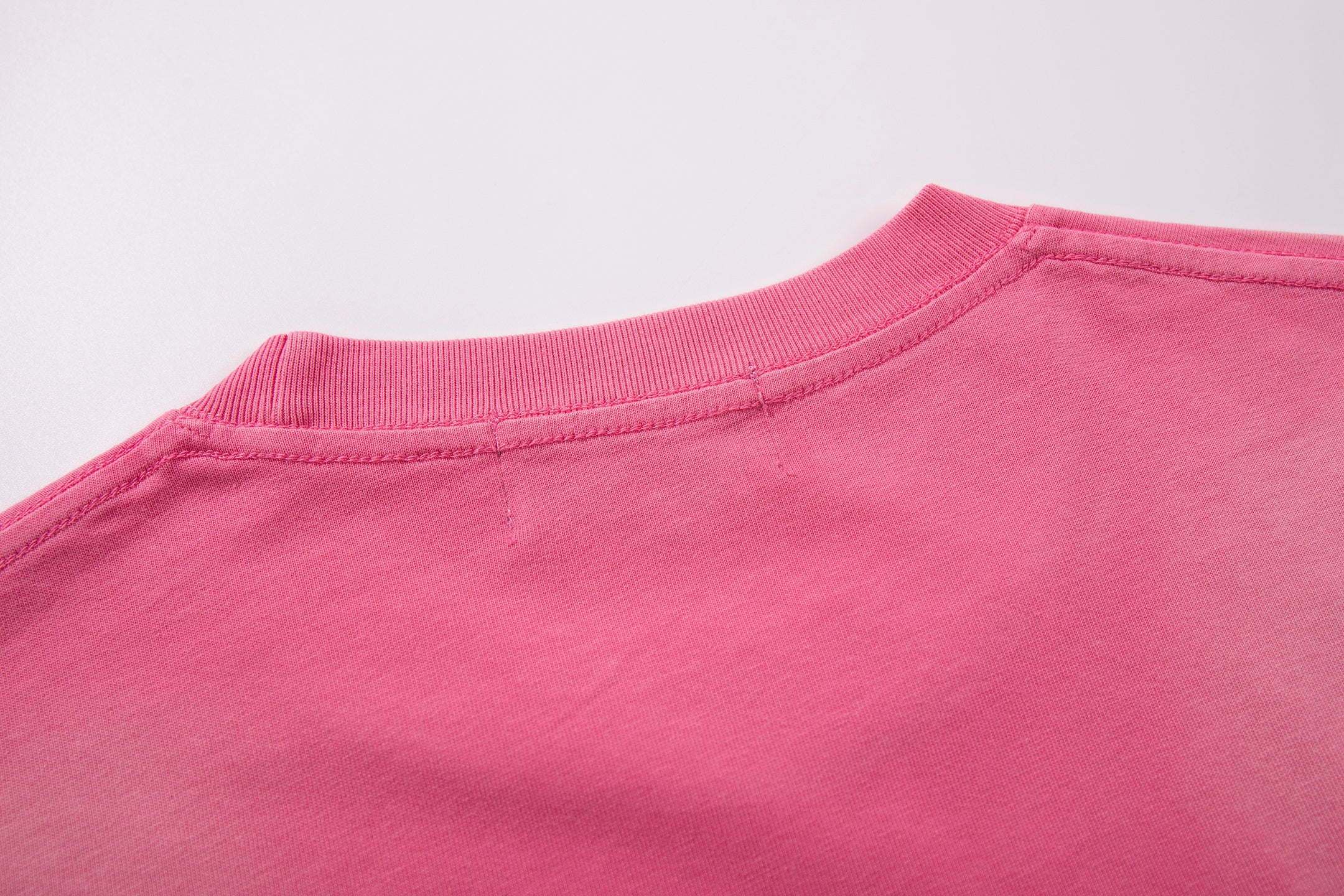 MAJESTIK Soul Light In Darkness Pink Vintage T‑Shirt