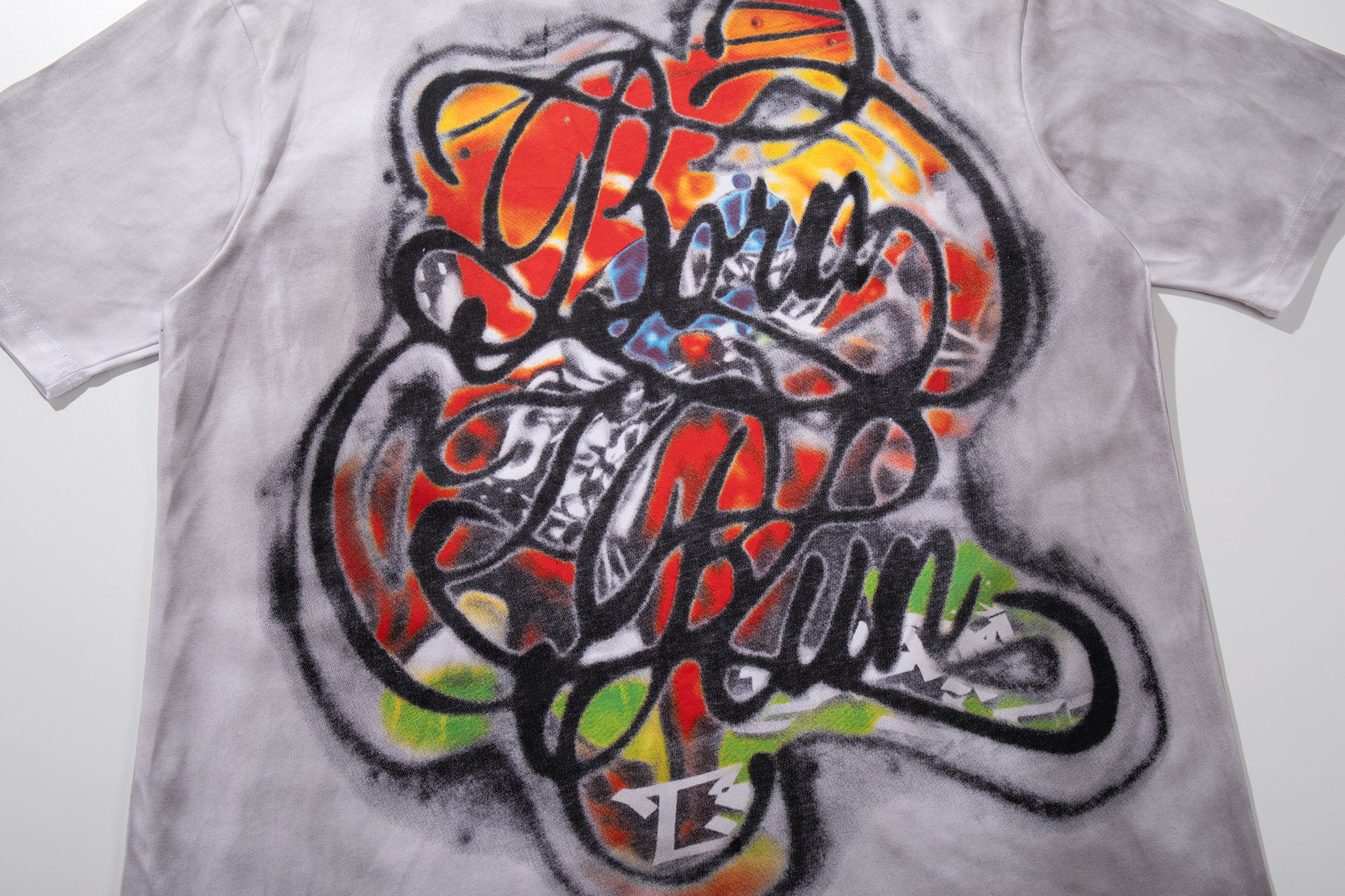 MAJESTIK Horse‑Racing Double‑Sided Graphic T‑Shirt