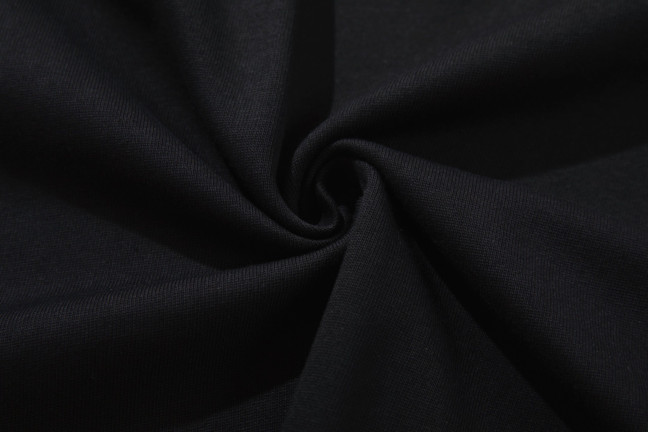 MAJESTIK Neon Skull Graphic Black T‑Shirt