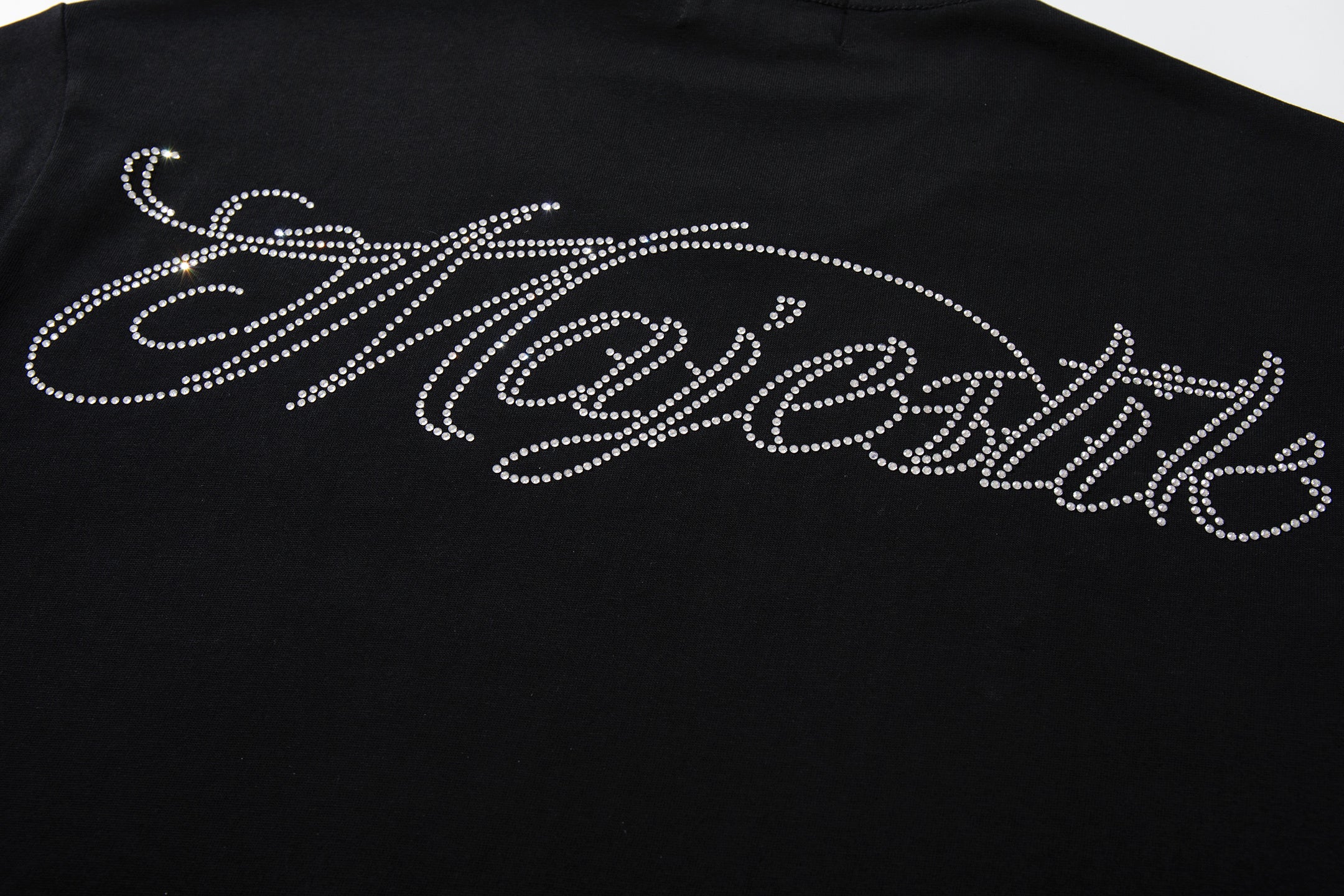 MAJESTIK Neon Skull Graphic Black T‑Shirt