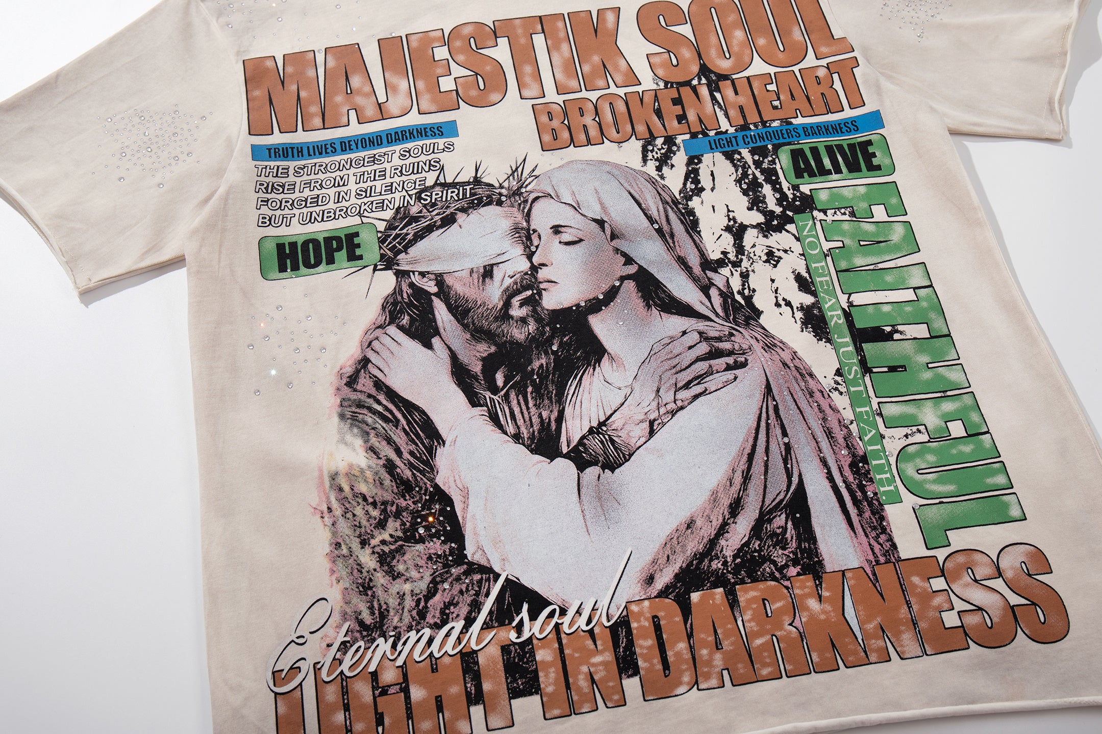 MAJESTIK Soul Light In Darkness Vintage T‑Shirt