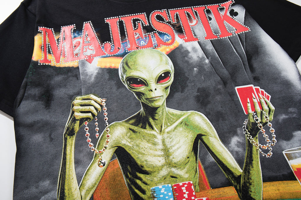 MAJESTIK Alien Casino Gambling Graphic T‑Shirt