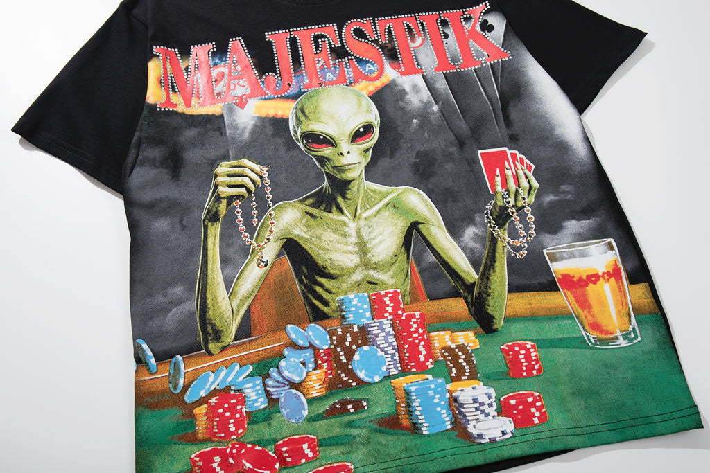 MAJESTIK Alien Casino Gambling Graphic T‑Shirt