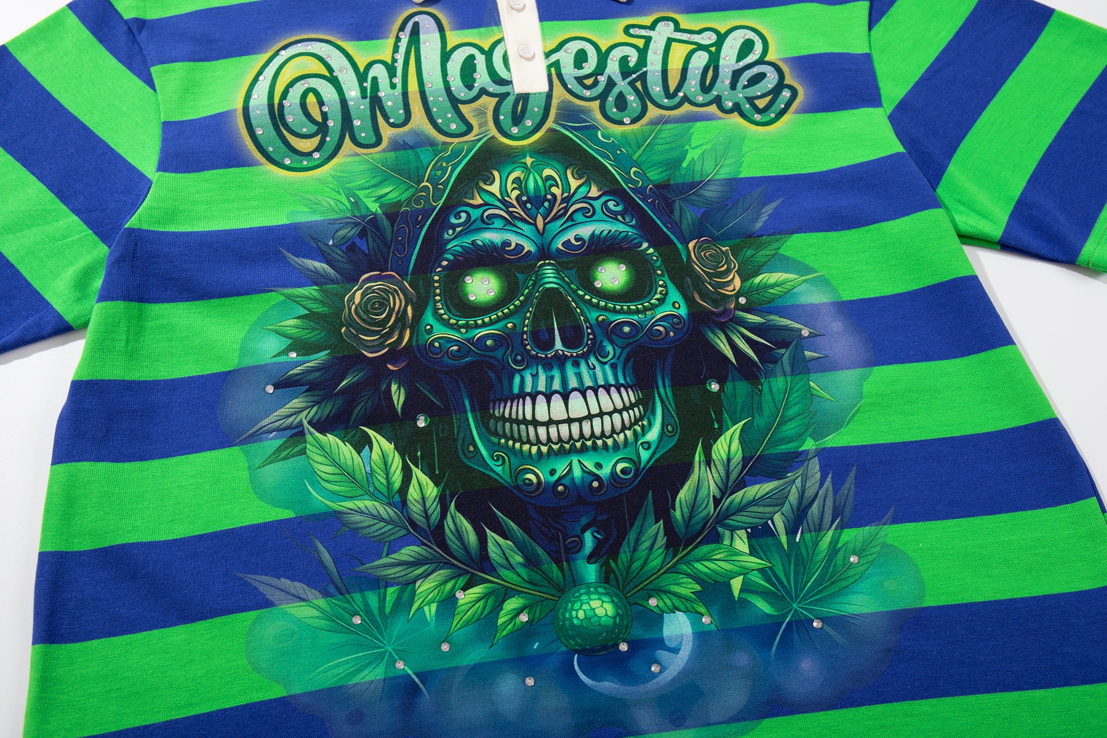 MAJESTIK Striped Skull Graphic Half‑Zip Polo Short‑Sleeve Shirt