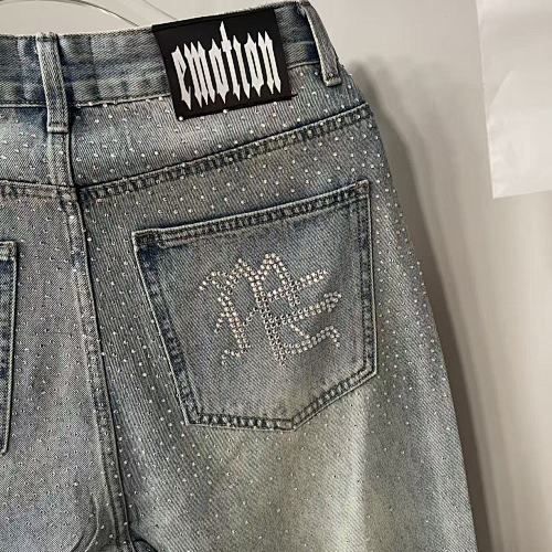 MIXED EMOTION Ripped‑Knee Vintage Light‑Wash Straight‑Leg Jeans