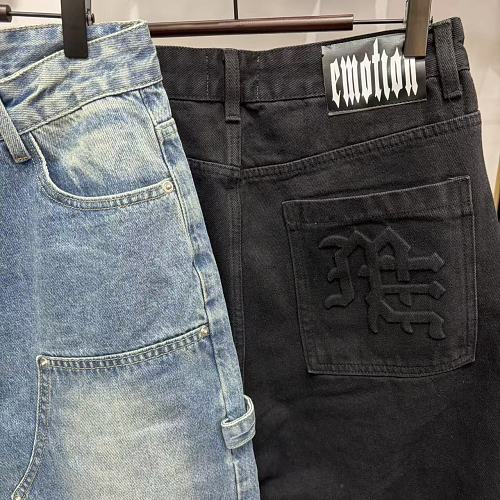 MIXED EMOTION Washed Carpenter Denim Shorts