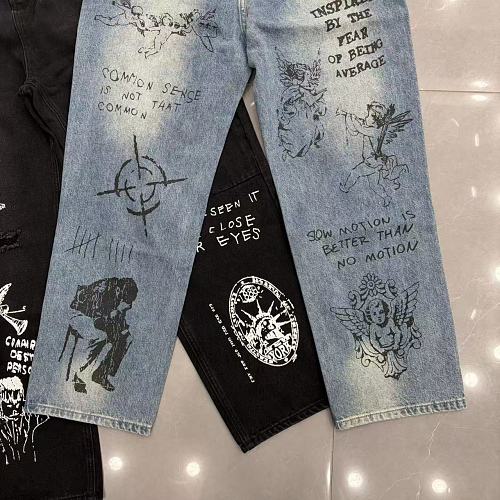 MIXED EMOTION Graffiti‑Print Straight‑Leg Jeans