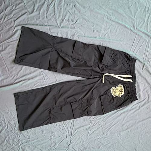MIXED EMOTION Crest Patch Wide‑Leg Cargo Pants