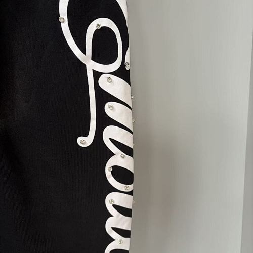 MIXED EMOTION Cursive‑Logo Side Wide‑Leg Sweatpants